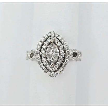 18K White Gold Diamond Engagement Marquise Shaped Ring