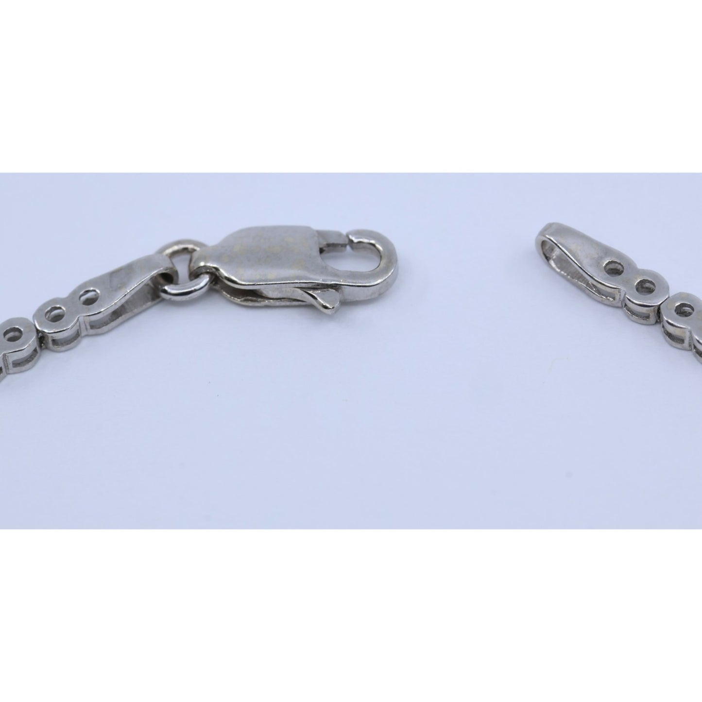 14K White Gold Round Flower Diamond Tennis Link Bracelet