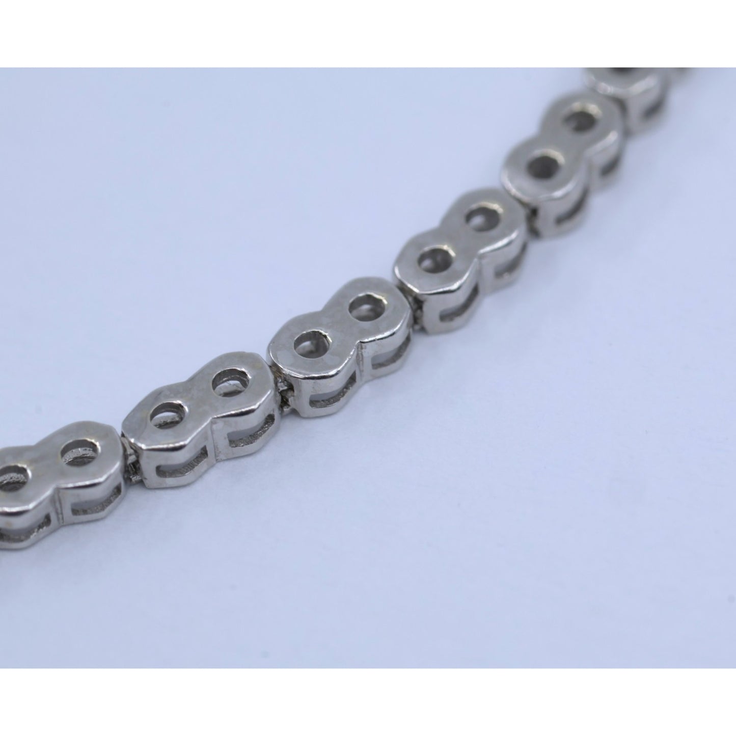 14K White Gold Round Flower Diamond Tennis Link Bracelet