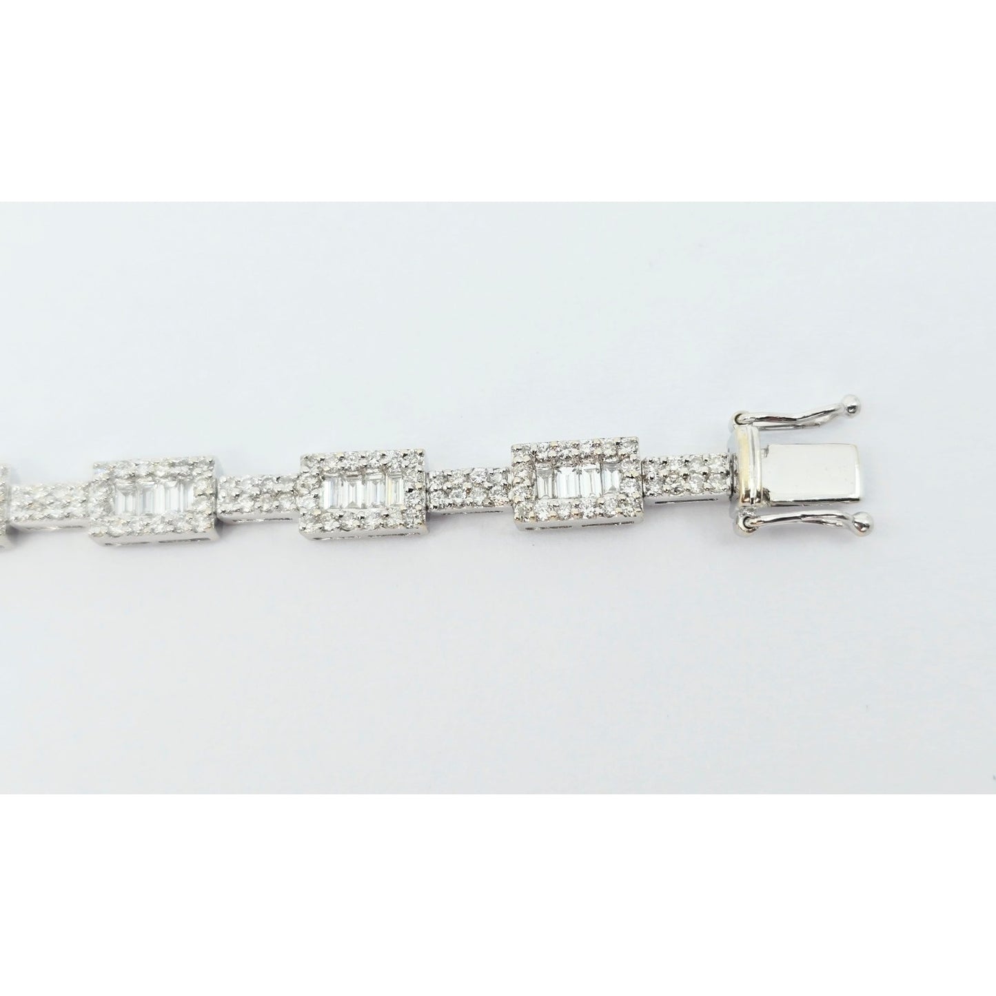 18K White Gold Diamond Tennis Link Bracelet