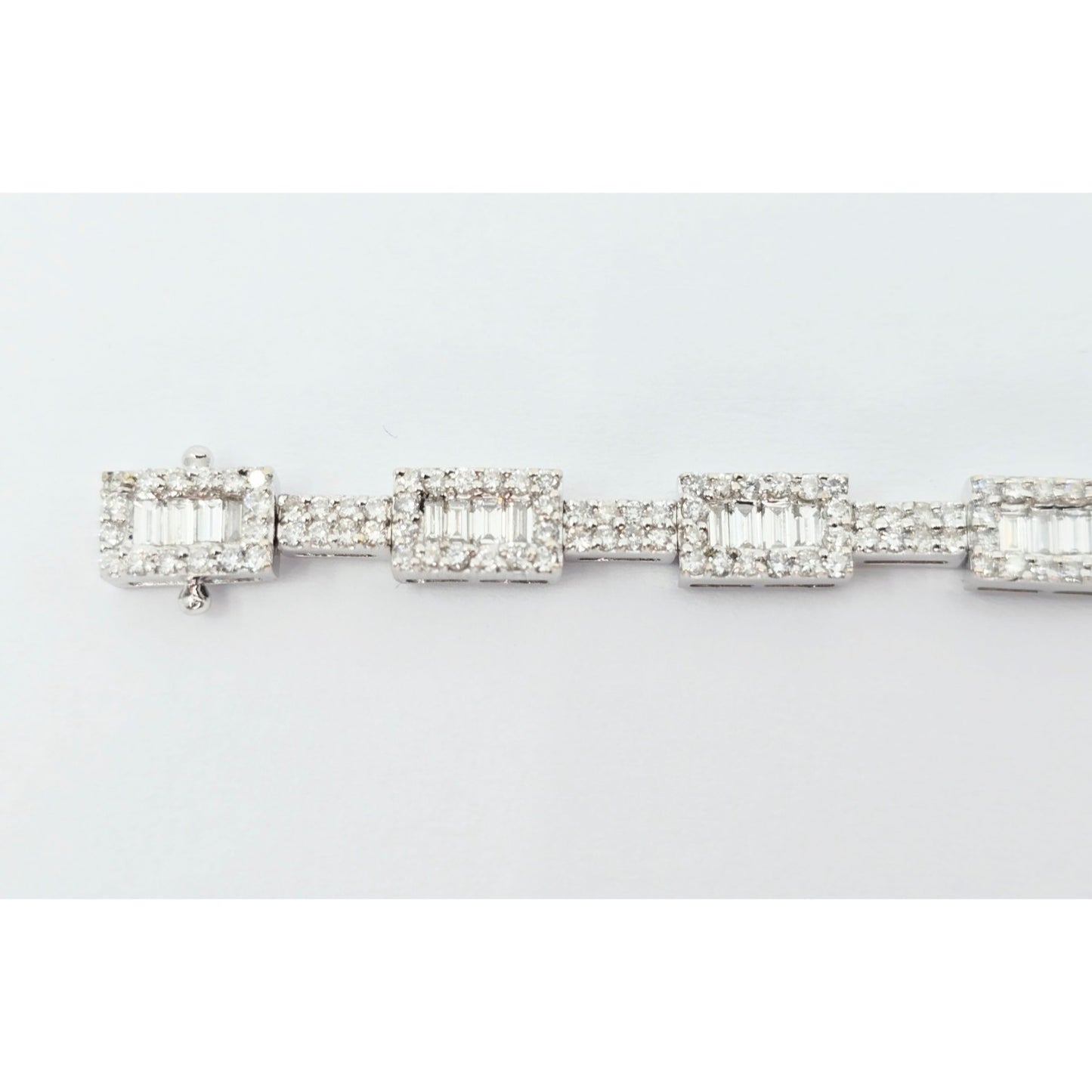 18K White Gold Diamond Tennis Link Bracelet