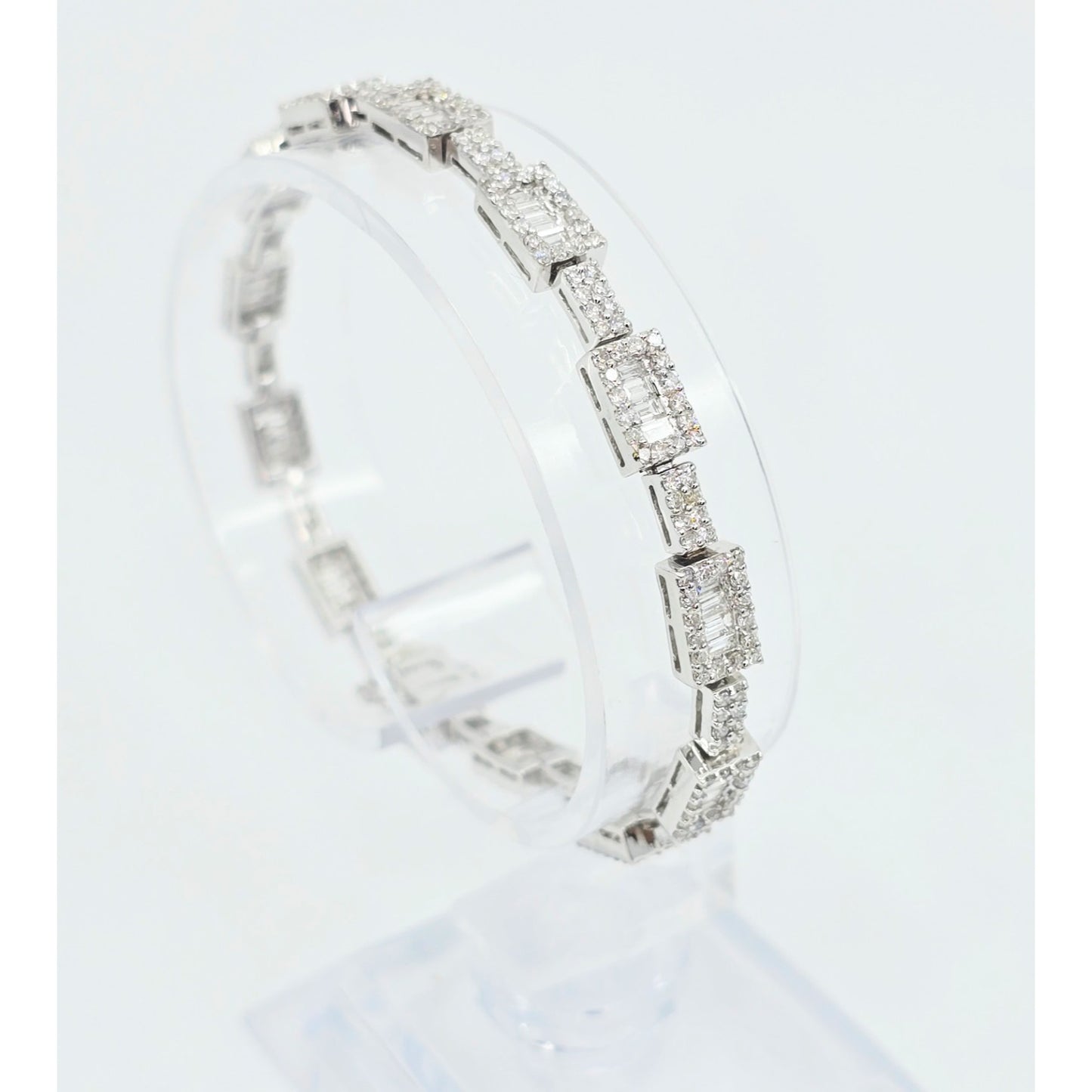 18K White Gold Diamond Tennis Link Bracelet