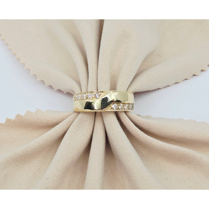 14K Yellow Gold Round CZ Wedding Band Ring
