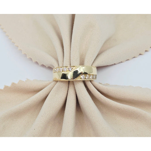 14K Yellow Gold Round CZ Wedding Band Ring