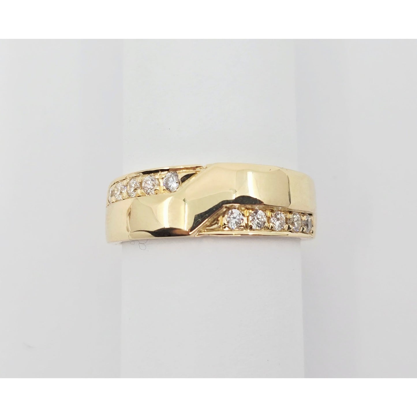 14K Yellow Gold Round CZ Wedding Band Ring