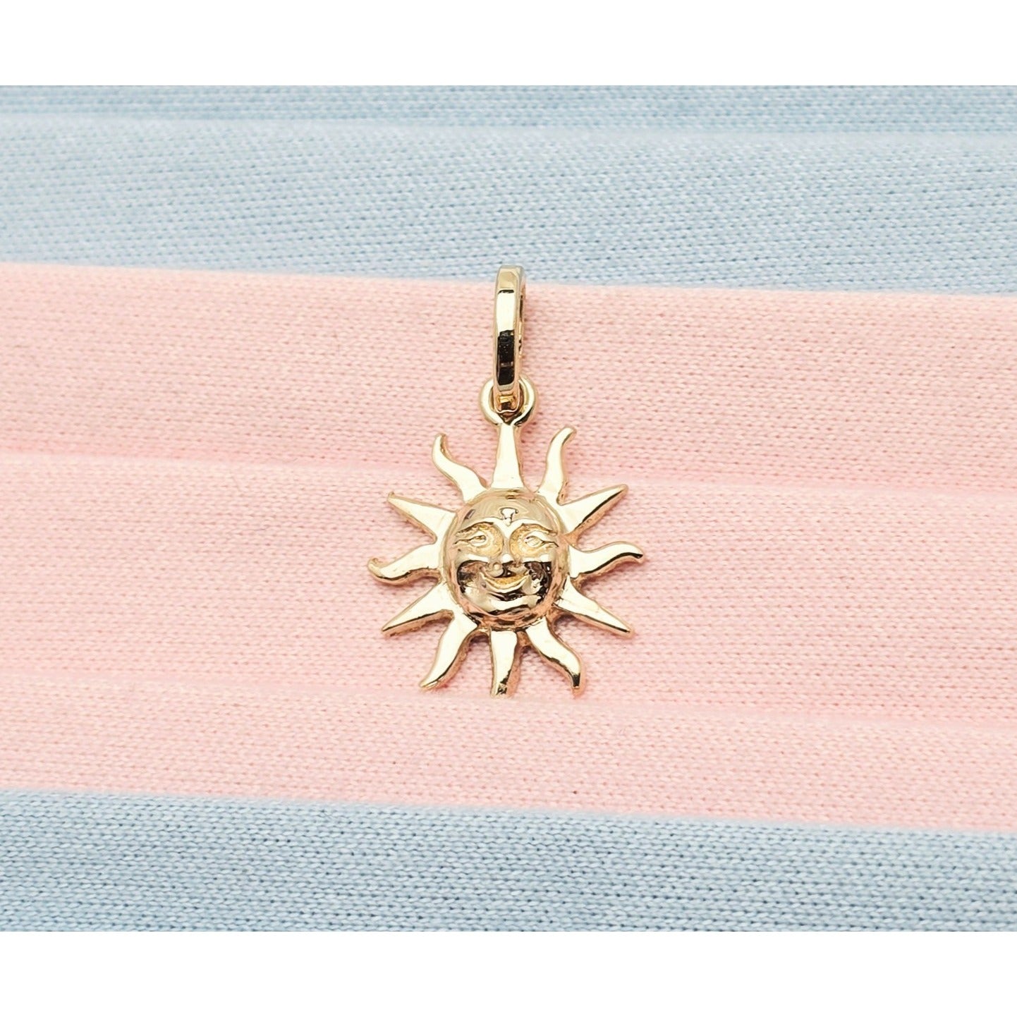 Tiny 14K Yellow Gold St Lucia Smiling Sun Charm Pendant