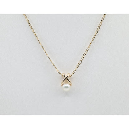 14K Yellow Gold Crossover Loop Design Pearl Charm Pendant