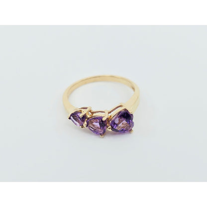 10K Yellow Gold Graduated Heart Shaped Amethyst Ring