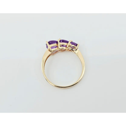 10K Yellow Gold Graduated Heart Shaped Amethyst Ring