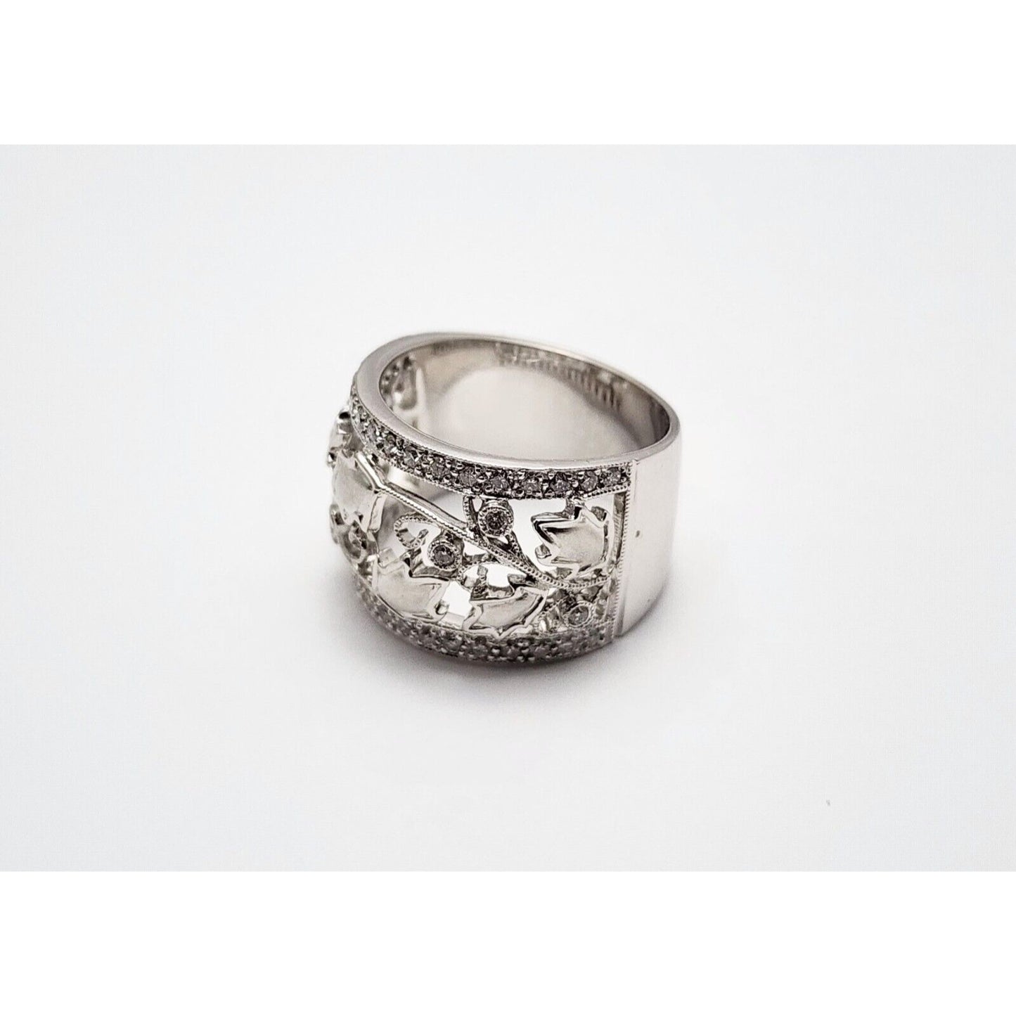 14K White Gold Round Diamond Wide Band Floral Leaves Ring