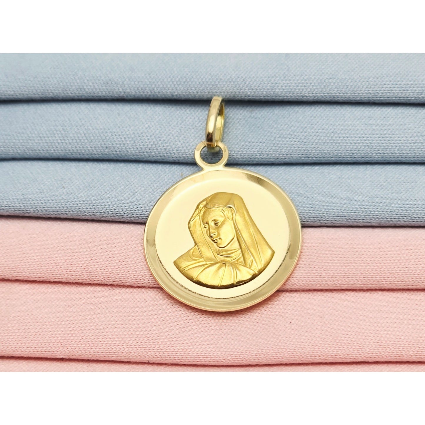 18K Yellow Gold Round Saint Mary Charm Pendant