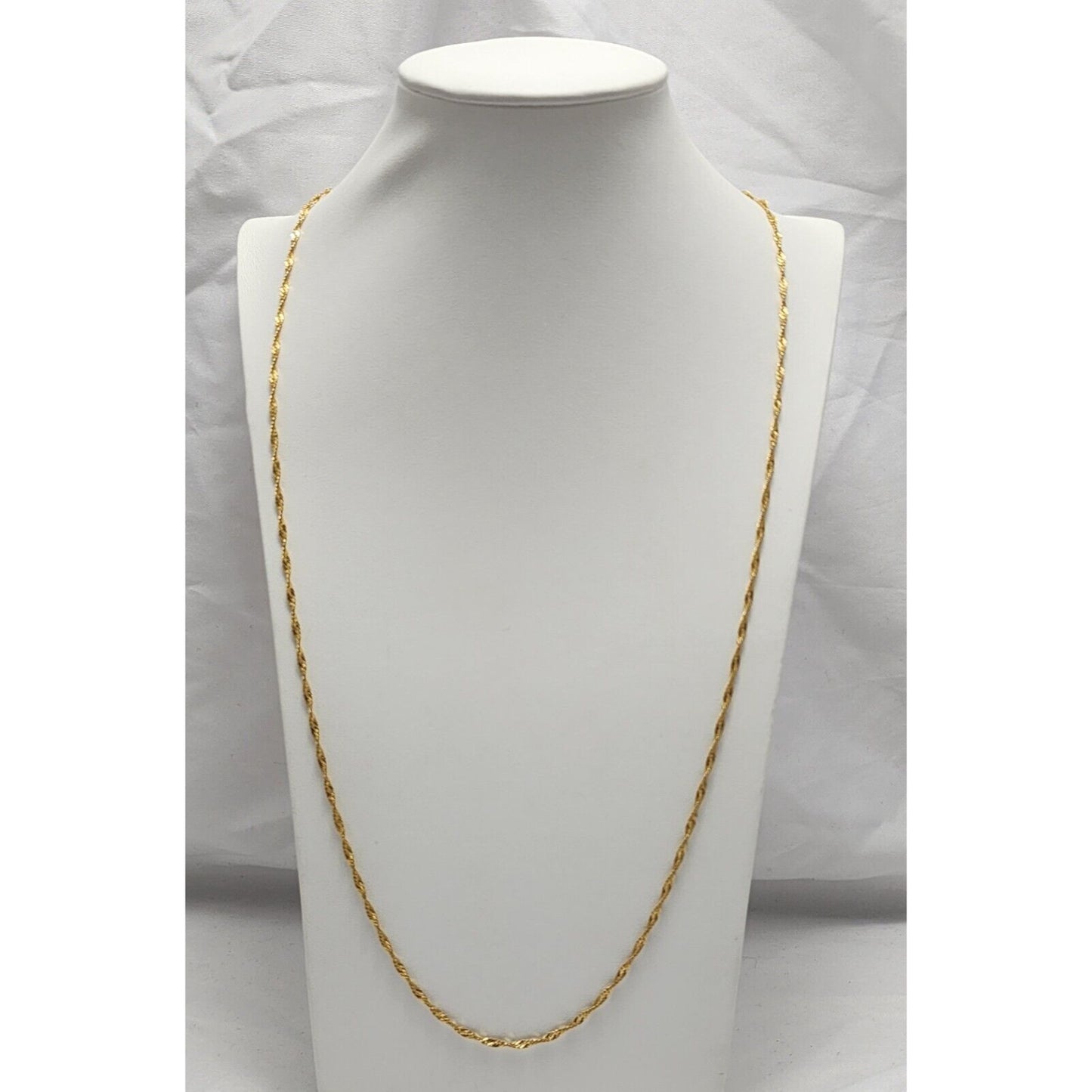 22K Yellow Gold Singapore Link Chain Necklace