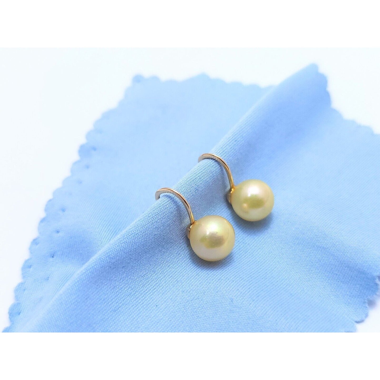 10K Yellow Gold Hinged Screw Back Non-Pierced Round Pearl Earrings