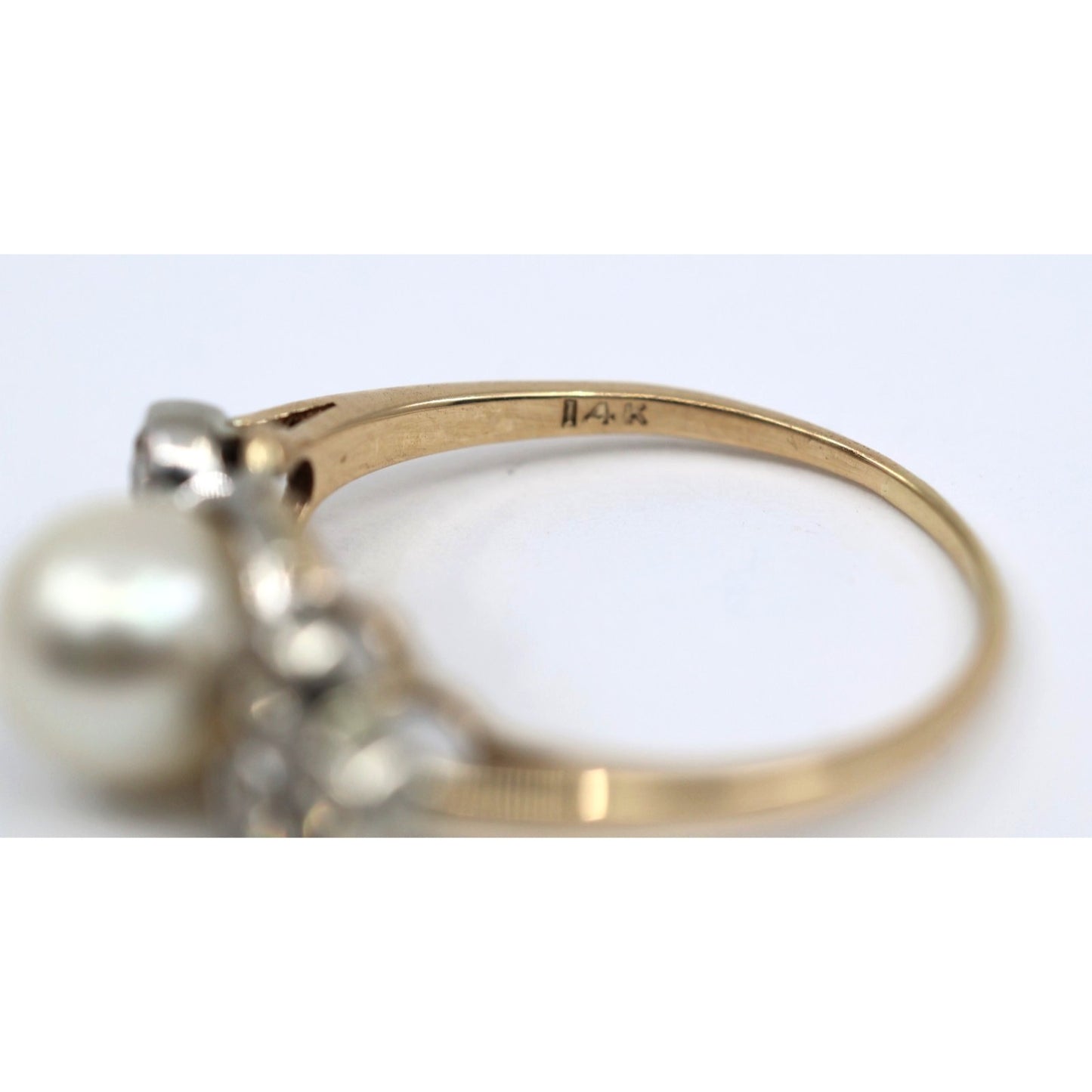 14K Two Tone Gold Pearl & Diamond Ring