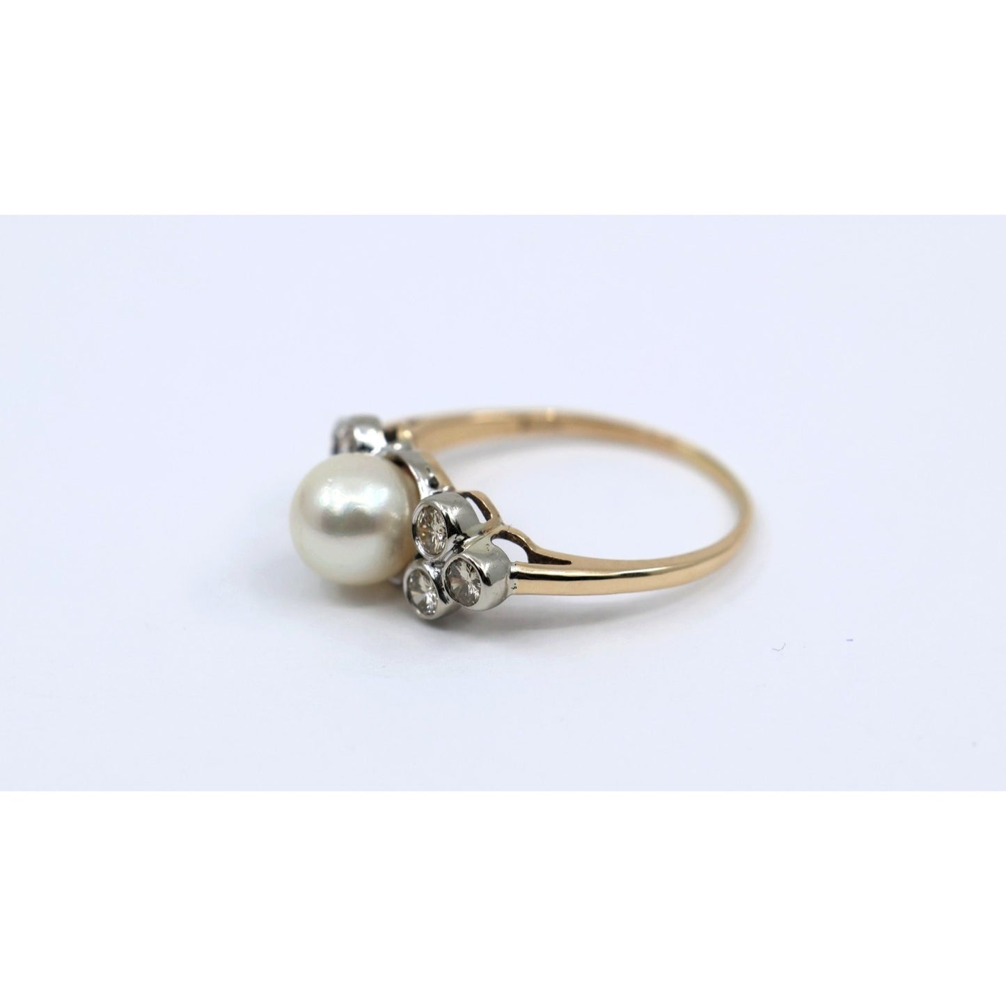 14K Two Tone Gold Pearl & Diamond Ring