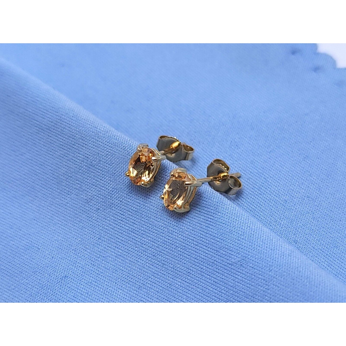 14K Yellow Gold Oval Cut Citrine Stud Earrings