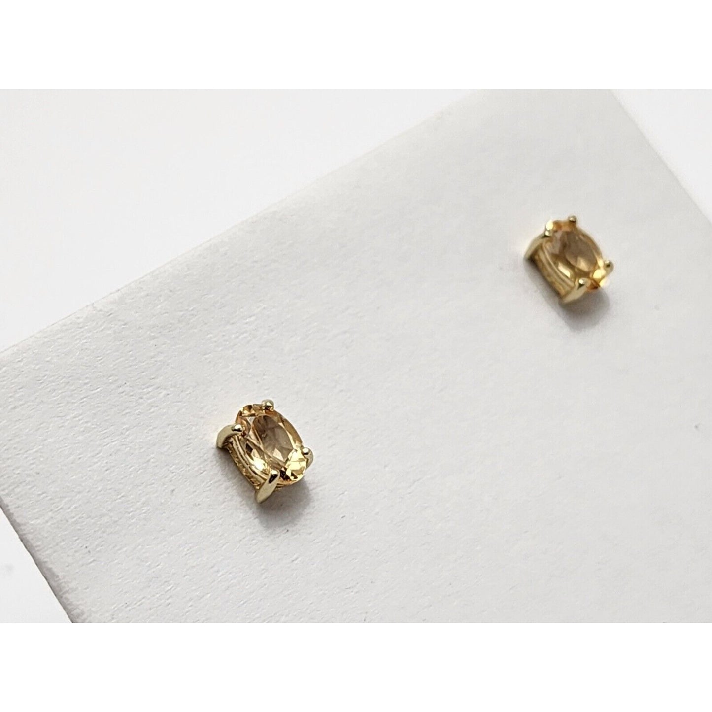 14K Yellow Gold Oval Cut Citrine Stud Earrings