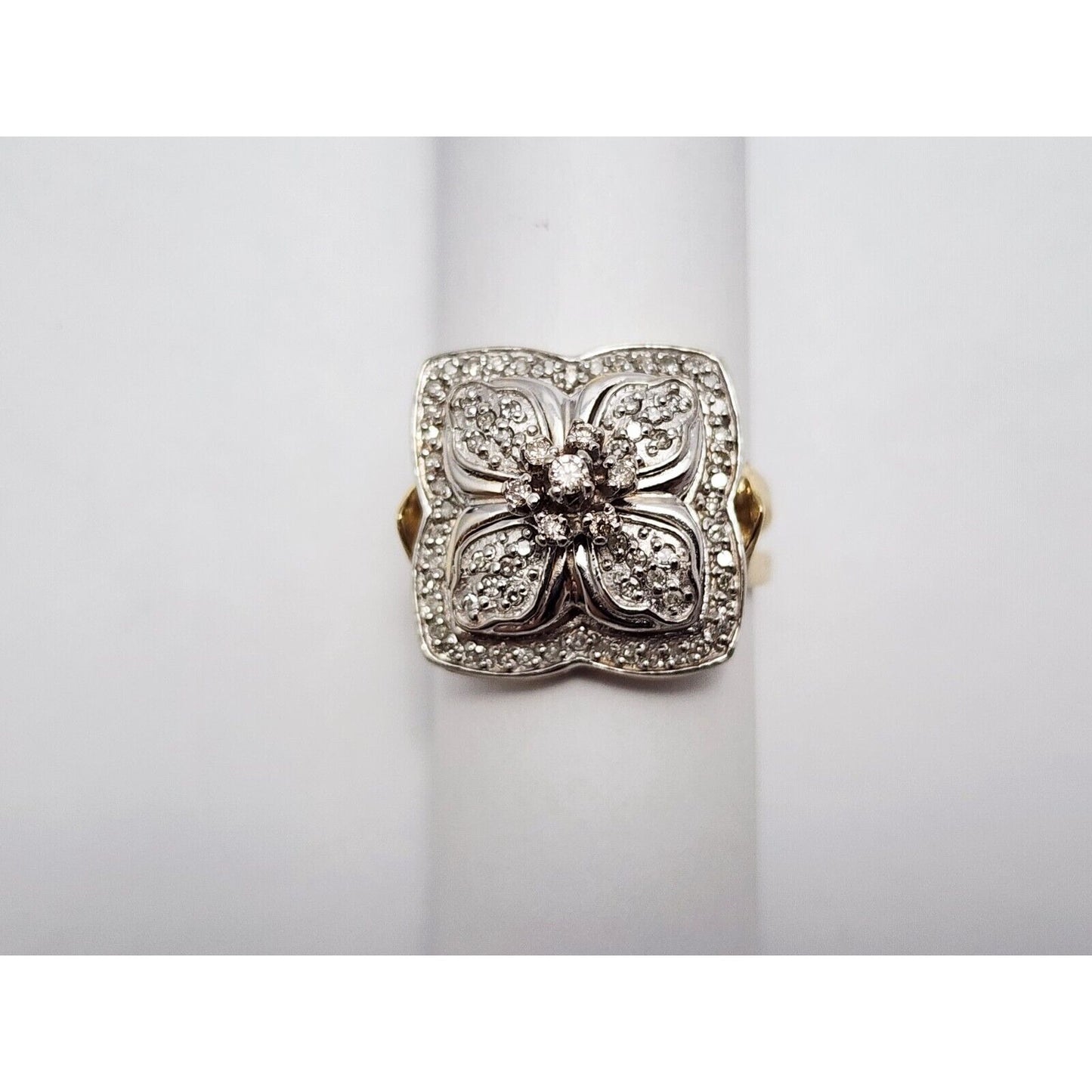 14K Two Tone Gold Flower Style Diamond Ring