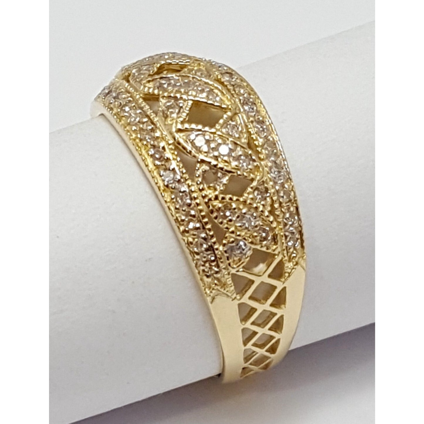 14K Yellow Gold Cluster Diamond Ring