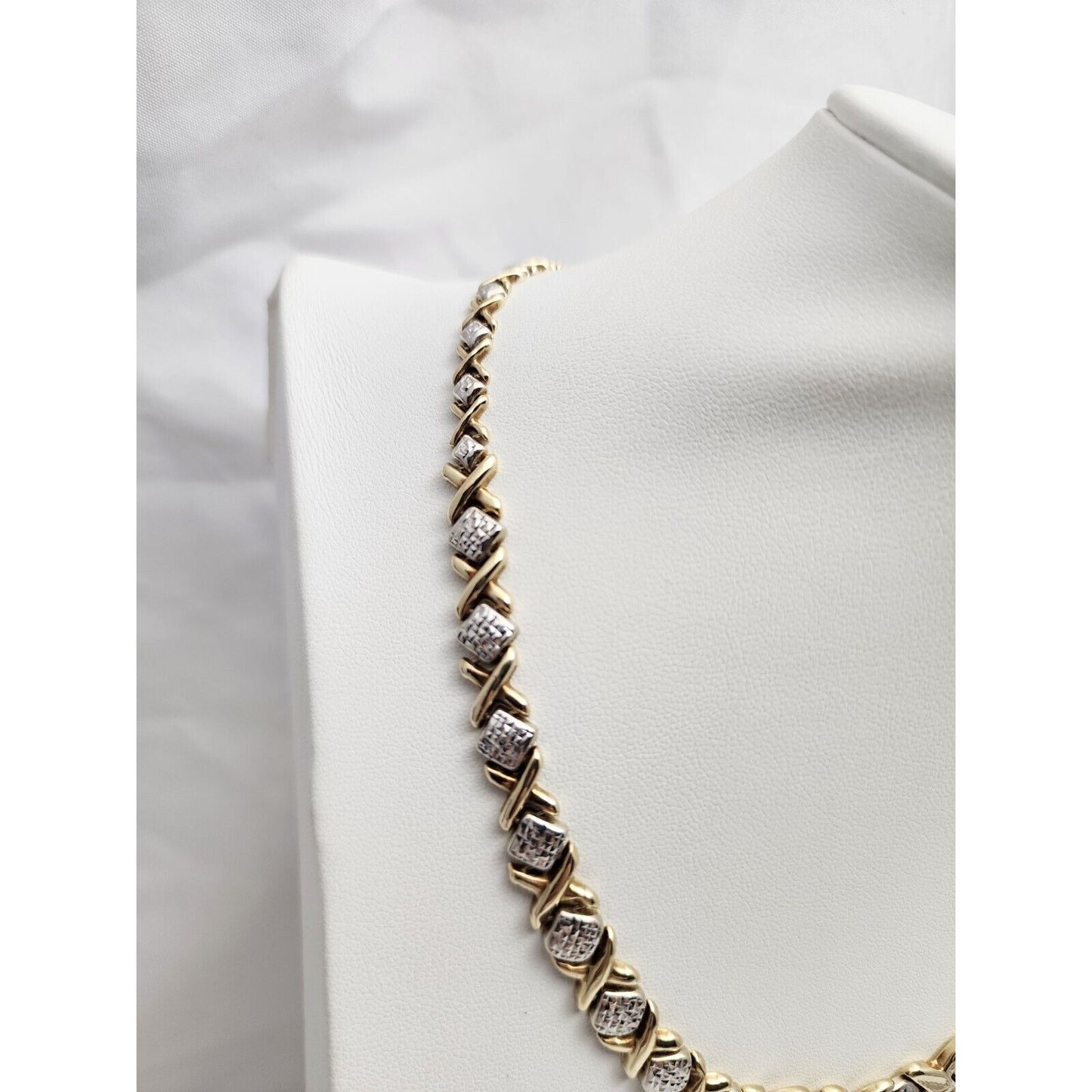 10K Two Tone Gold Diamond Cut XOXO Choker Link Chain Necklace