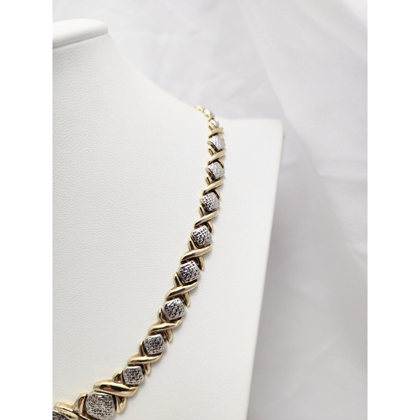 10K Two Tone Gold Diamond Cut XOXO Choker Link Chain Necklace