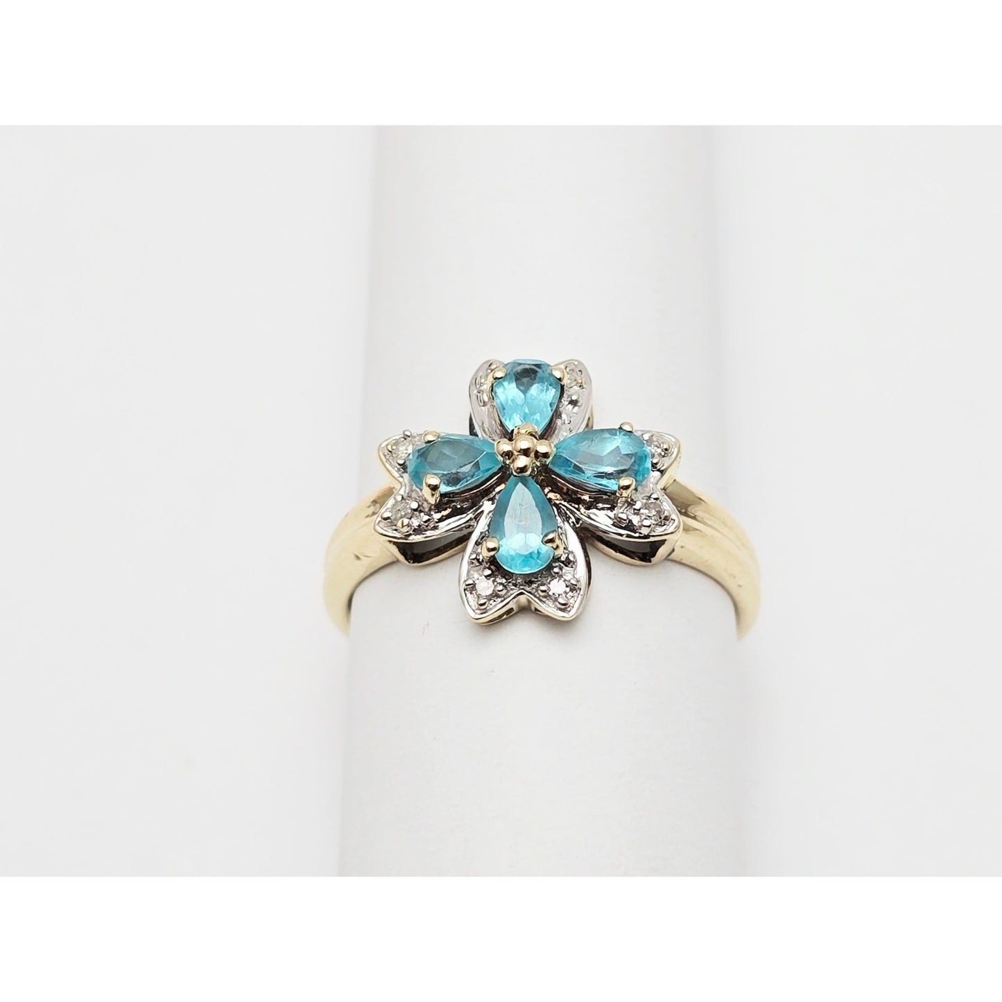 10K Two Tone Gold Green Quartz & Diamond Flower Ring