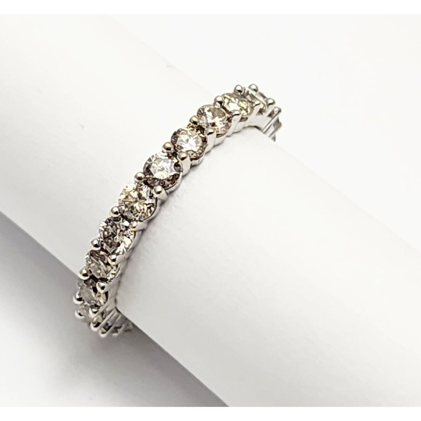 14K White Gold Ladies Diamond Eternity Wedding Band Ring