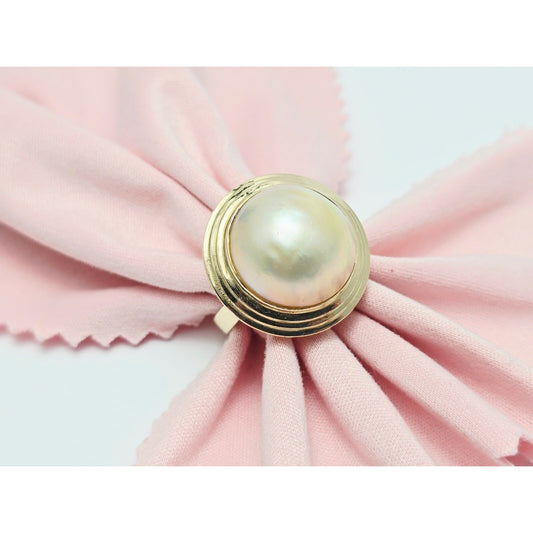 14K Yellow Gold Mabe Pearl Ring