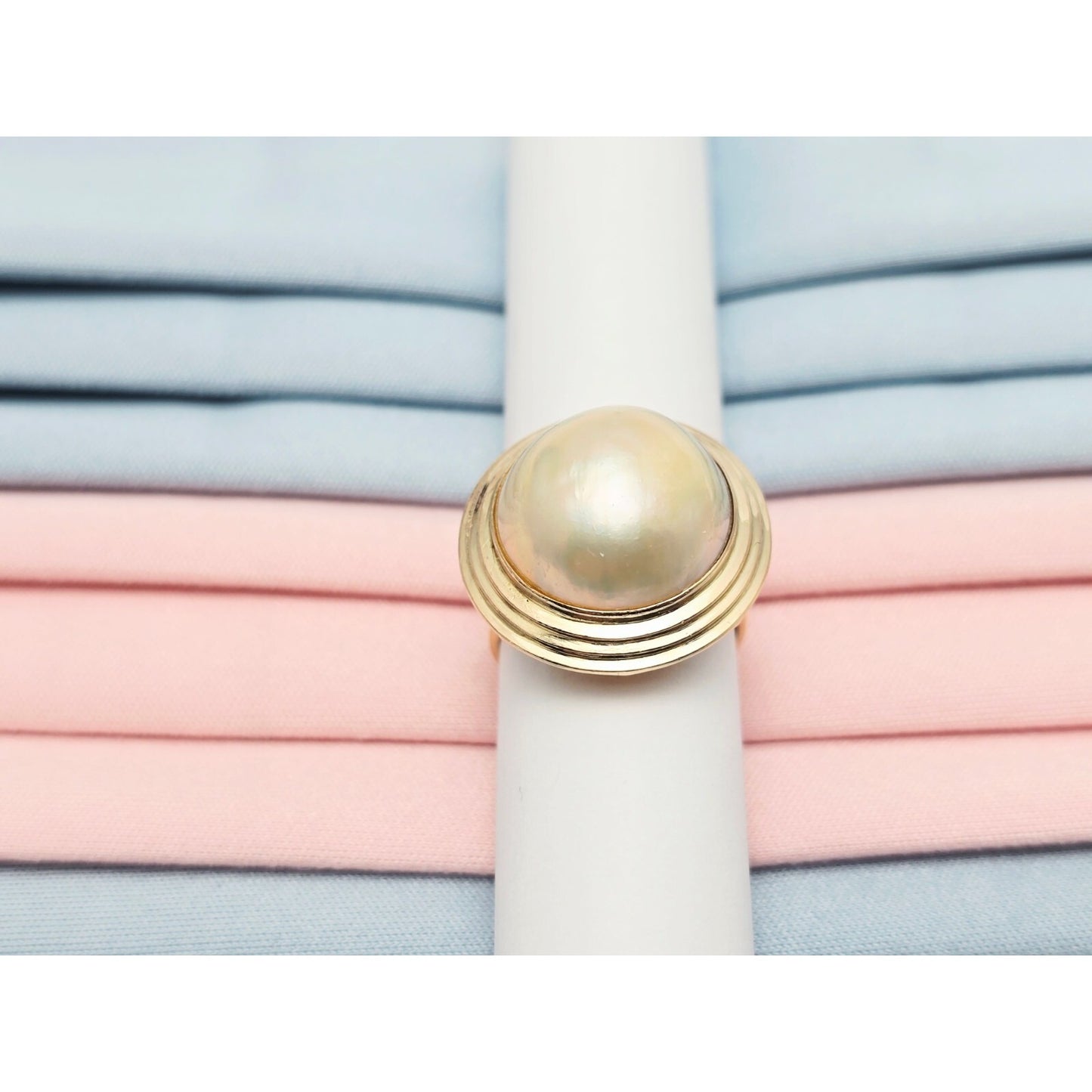 14K Yellow Gold Mabe Pearl Ring