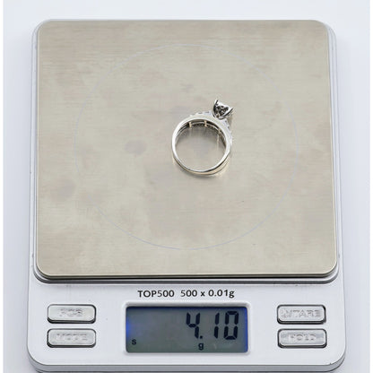 10K White Gold Round & Baguette Diamond Cluster Bridal Wedding Ring