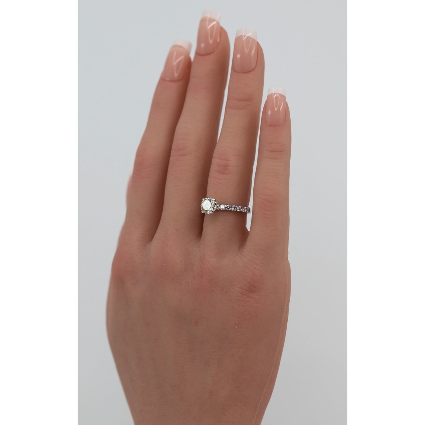 1.00ct Natural Round Cut Solitaire Diamond Engagement 14K White Gold Ring