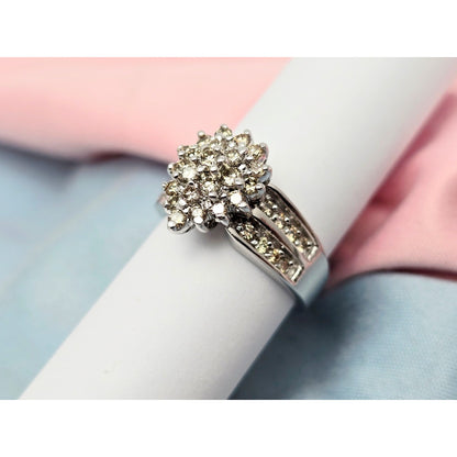 10K White Gold Teardrop Style Diamond Ring