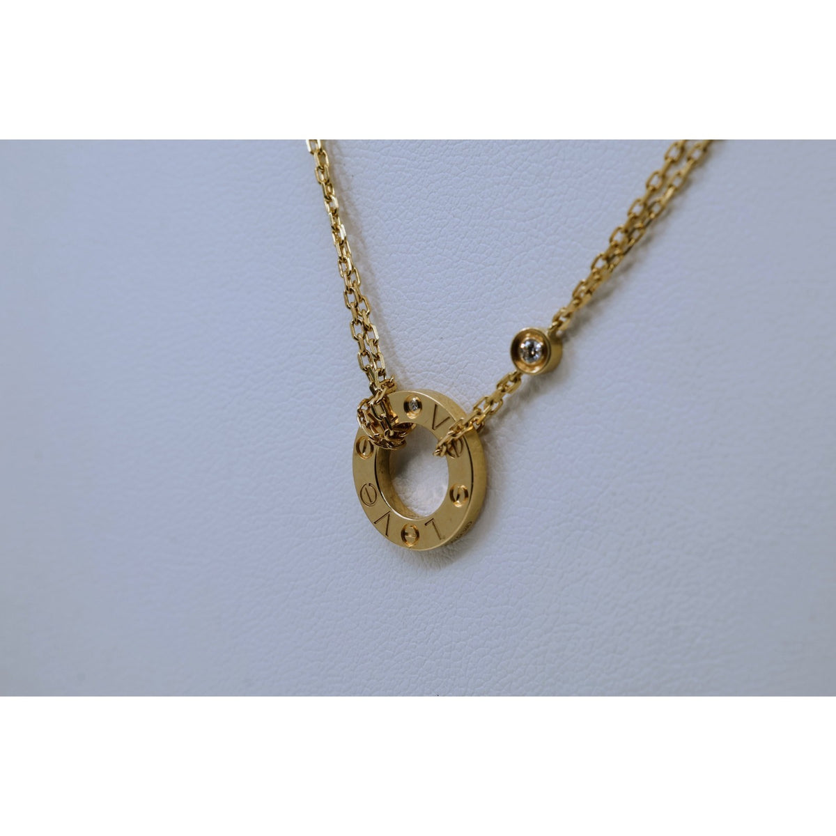 Cartier LOVE 2 Diamond Circle Pendant Necklace 18K Yellow Gold B7219500 w/ Pouch