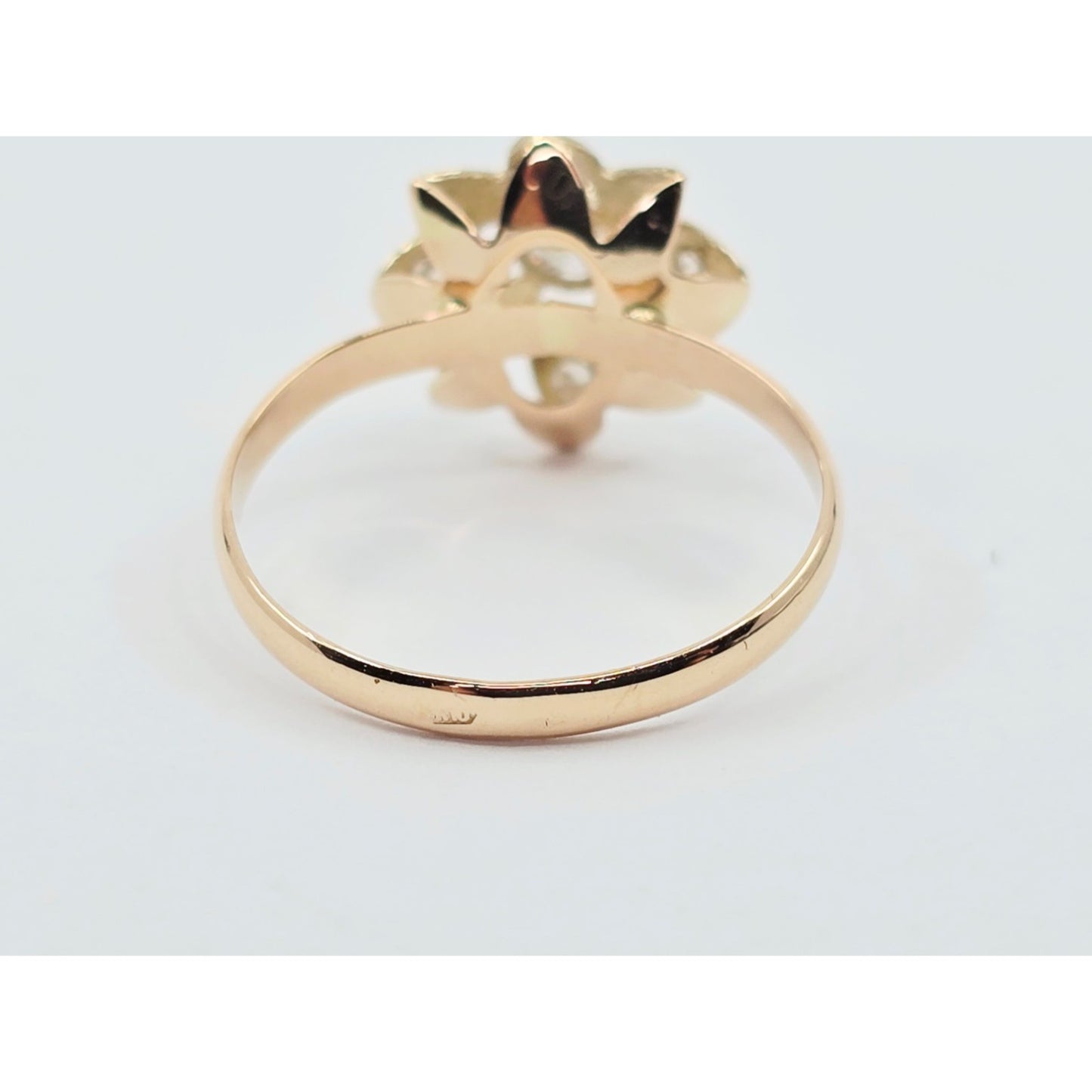 Vintage 14K Two Tone Gold Star Shaped CZ Ring