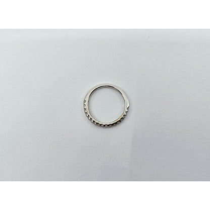 Thin 18K White Gold Single Row Round Cut Diamond Wedding Band Ring