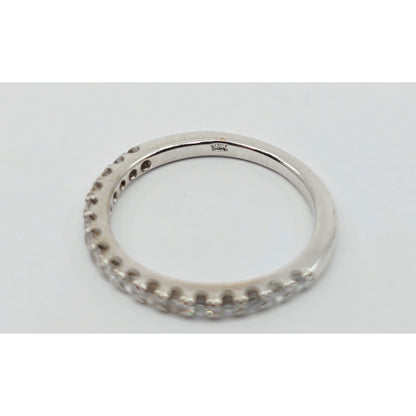 Thin 18K White Gold Single Row Round Cut Diamond Wedding Band Ring