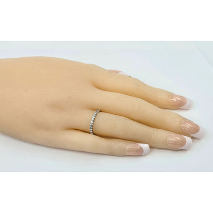 Thin 18K White Gold Single Row Round Cut Diamond Wedding Band Ring