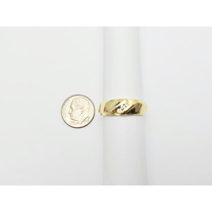 18K Yellow Gold 3 Stone Diamond Band Ring