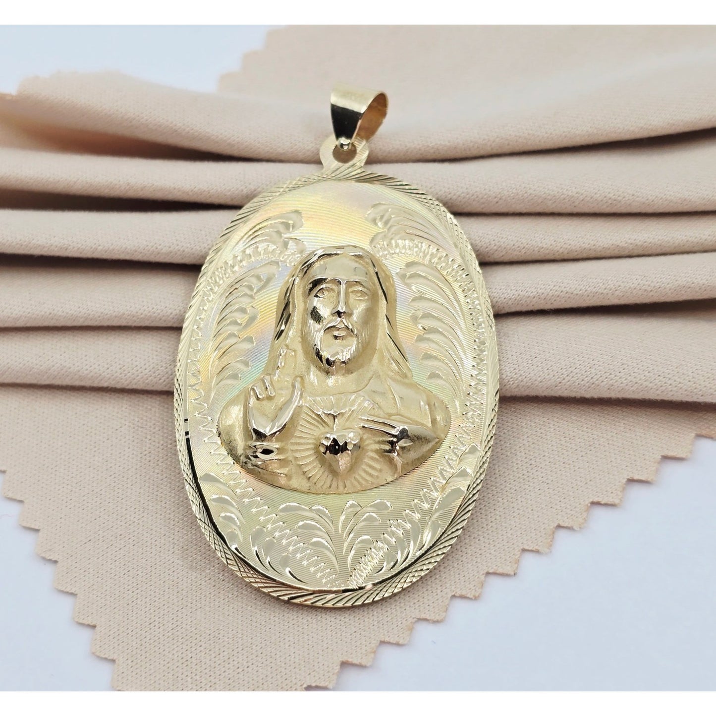 14K Yellow Gold Oval Two Sided Saint Mary & Jesus Charm Pendant