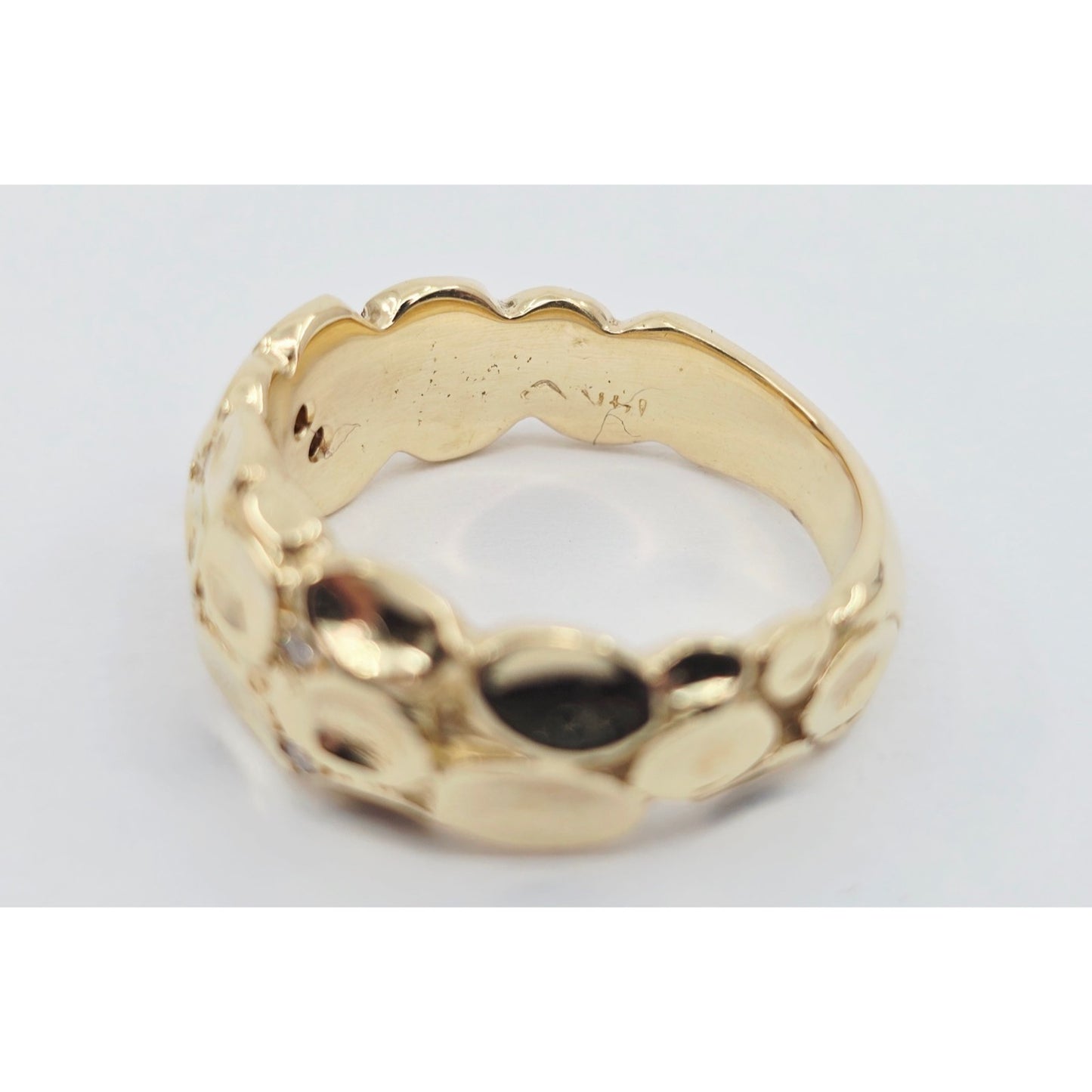 14K Yellow Gold Round Diamond Nugget Ring