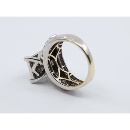 10K White Gold Round & Baguette Diamond Ring