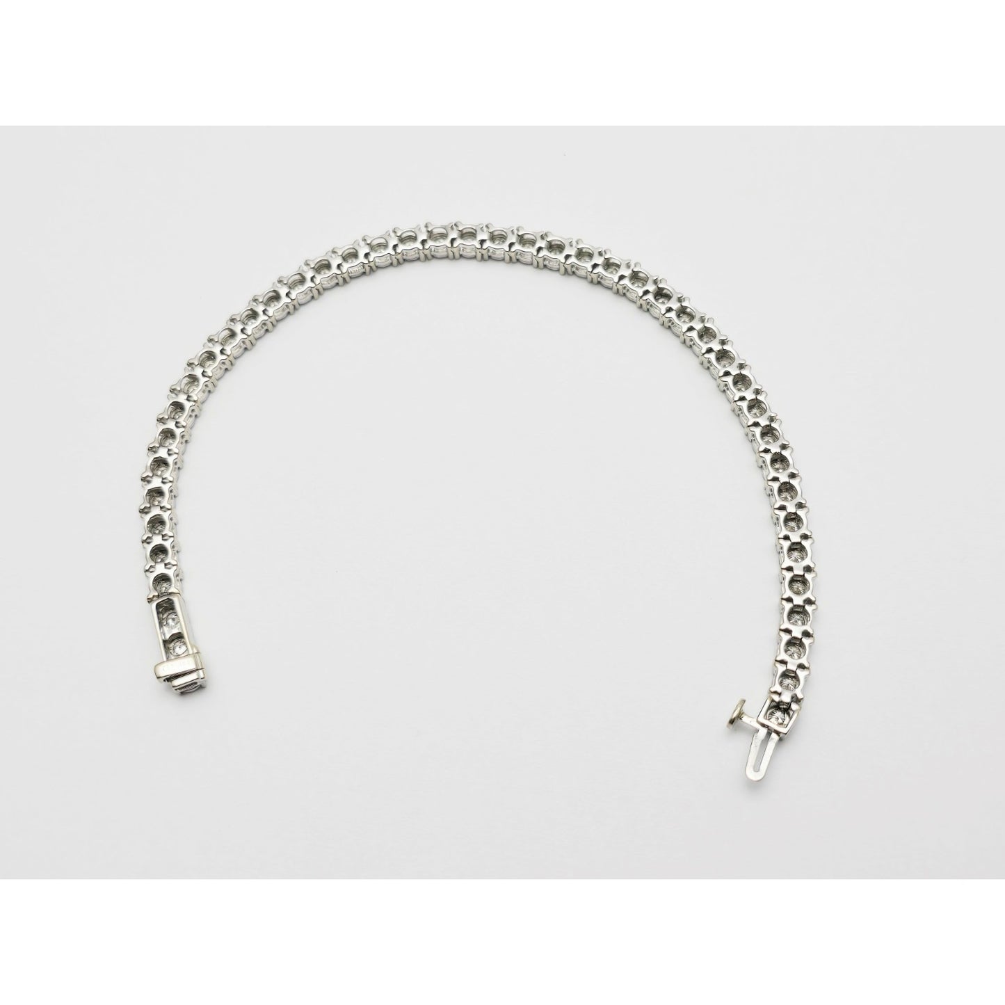 14K White Gold Round Cut Diamond Tennis Link Bracelet