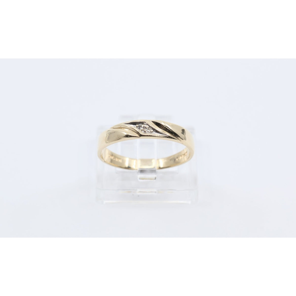 10K Yellow Gold Polished Diamond Wedding Band Ring