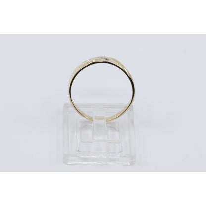 10K Yellow Gold Polished Diamond Wedding Band Ring