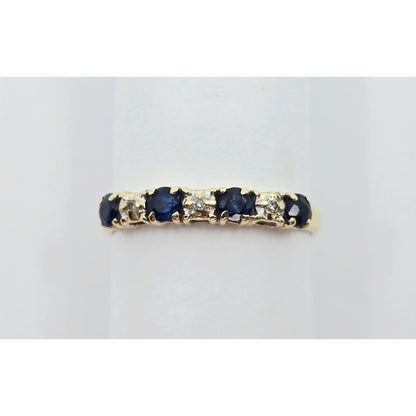 10K Yellow Gold Single Row Sapphire & Diamond Ring