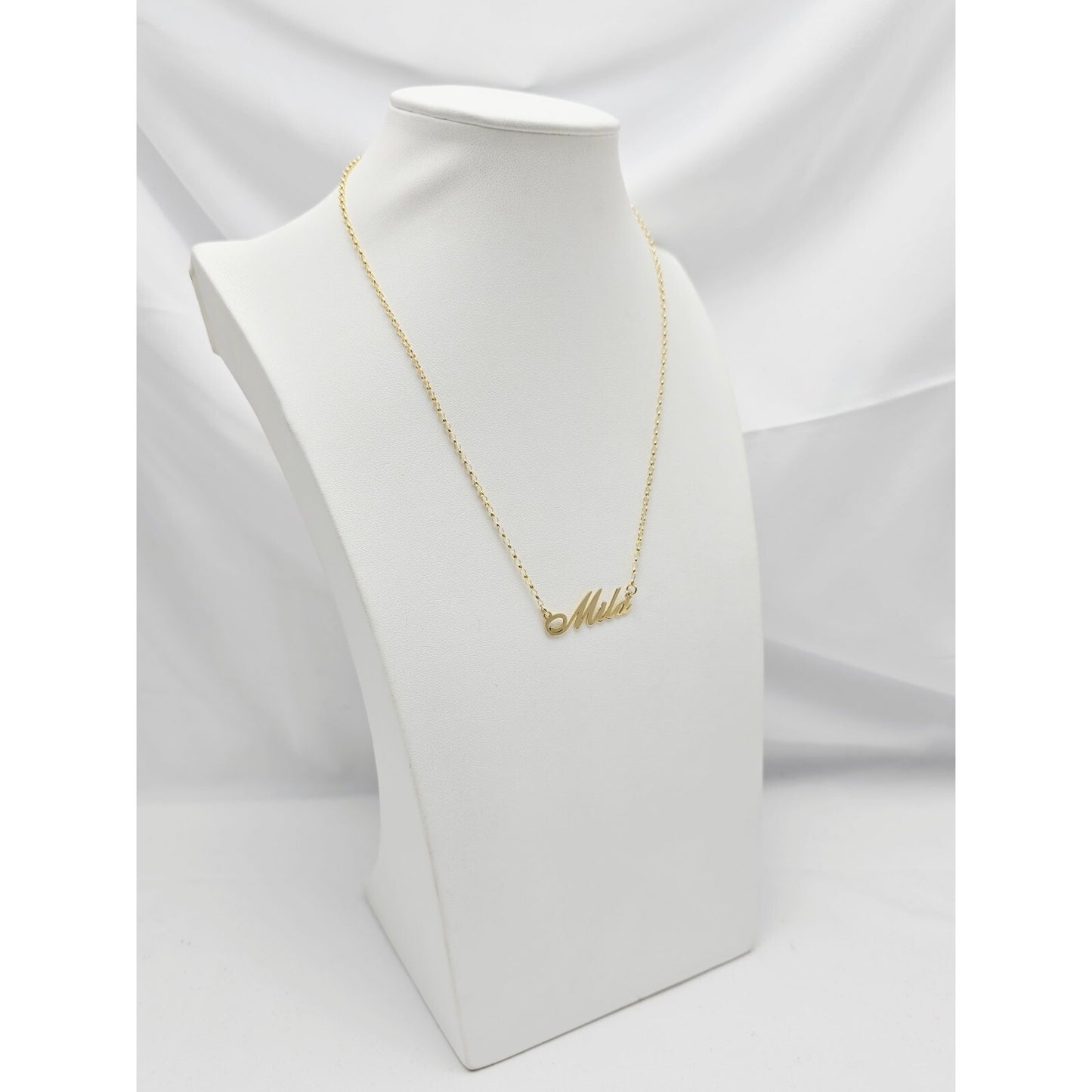 14K Yellow Gold Initial Name "Mila" Charm Pendant Cable Link Chain Necklace