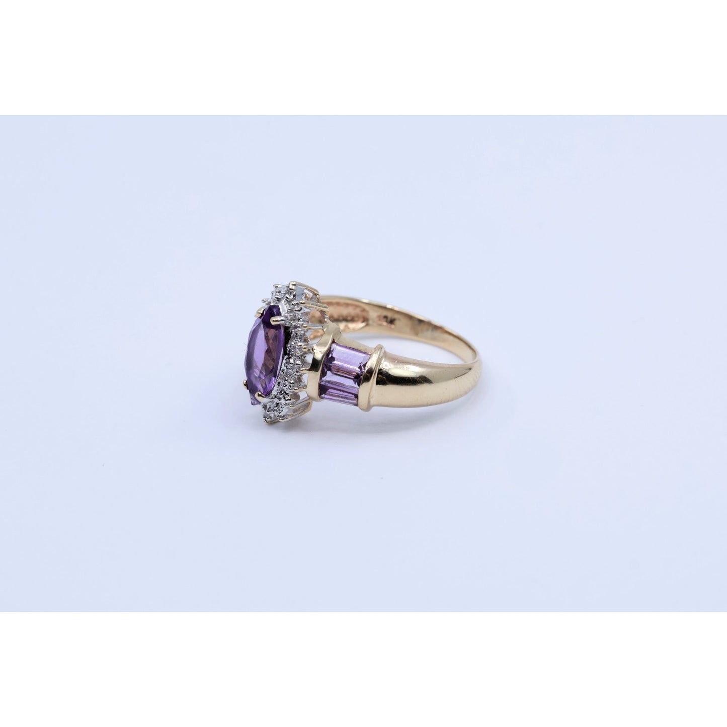 10K Yellow Gold Amethyst & Diamond Ring