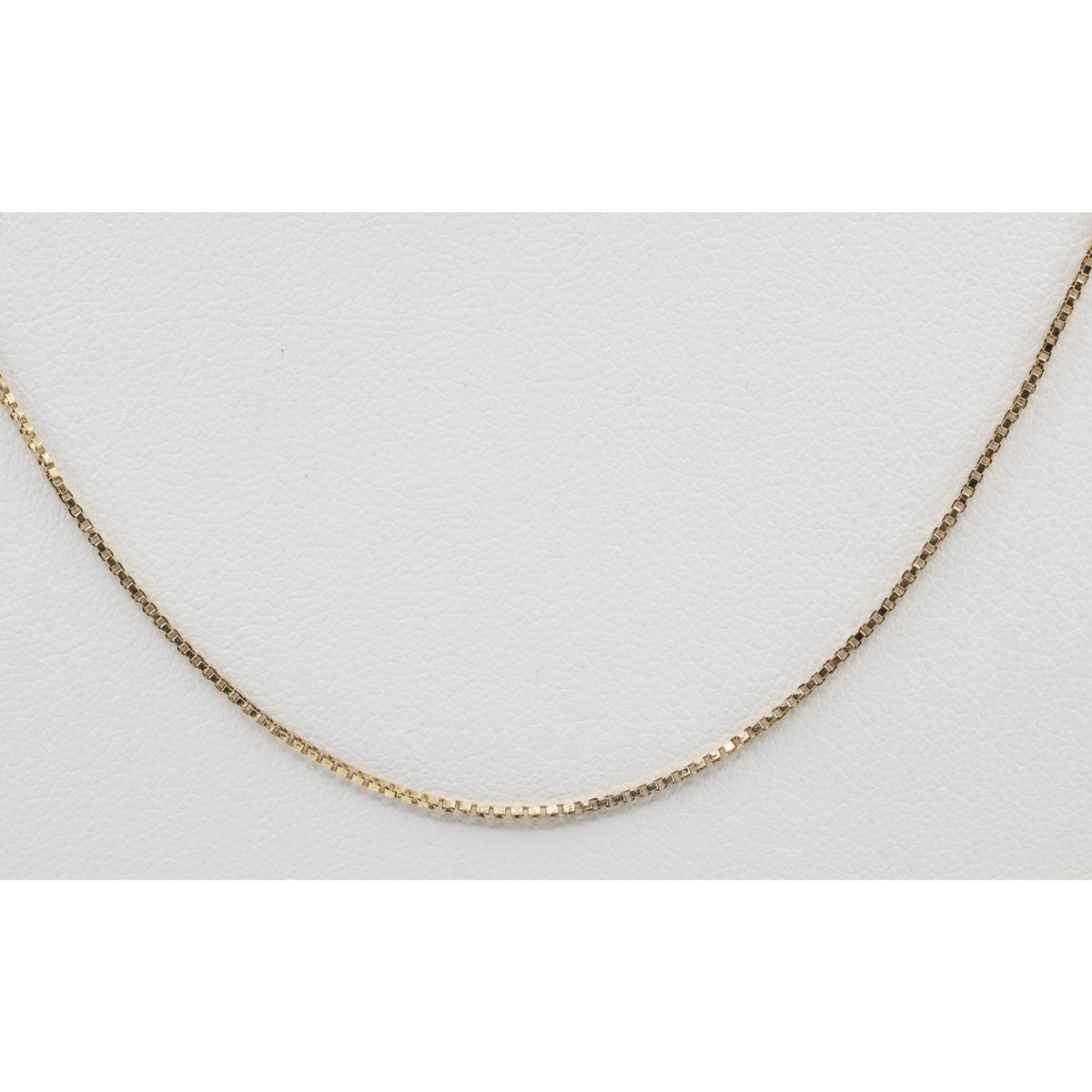 14K Yellow Gold Box Link Chain Necklace