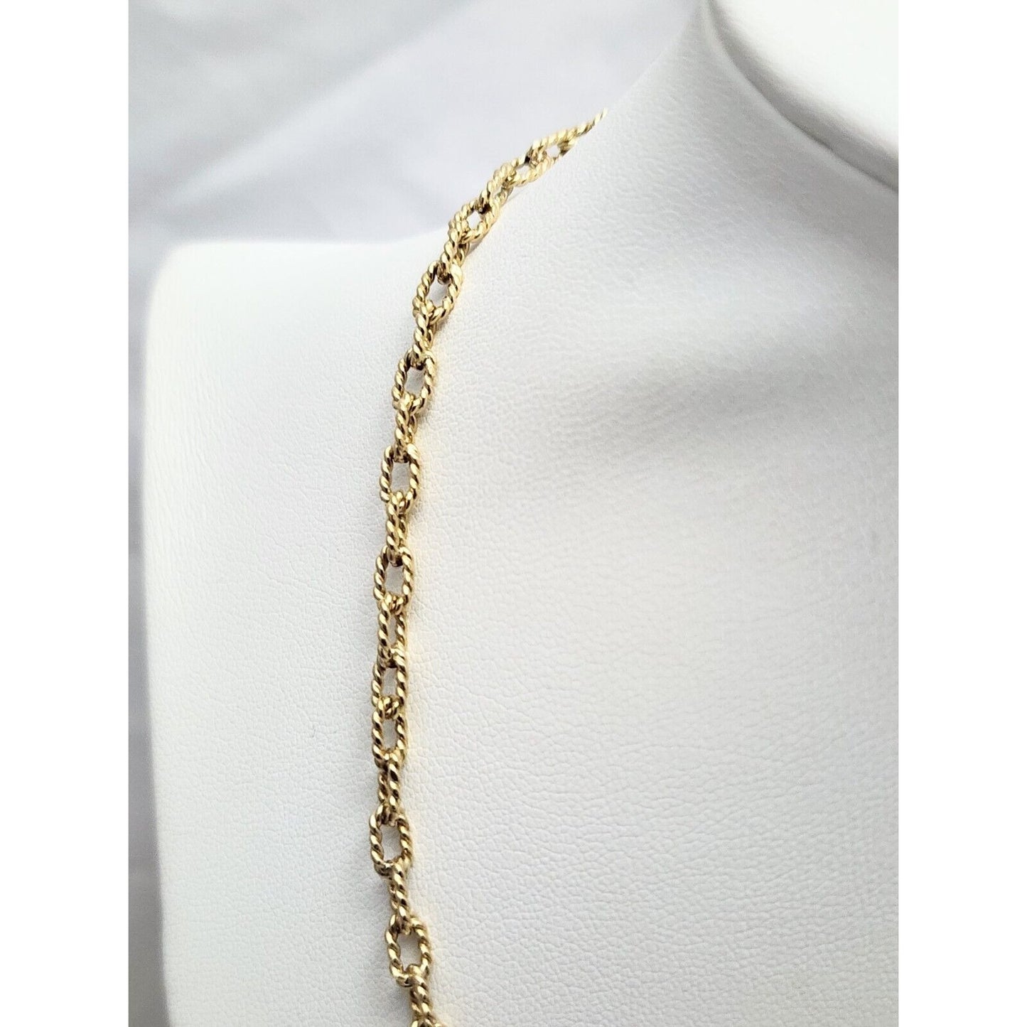 18K Yellow Gold Textured Twist Cable Link Chain Necklace