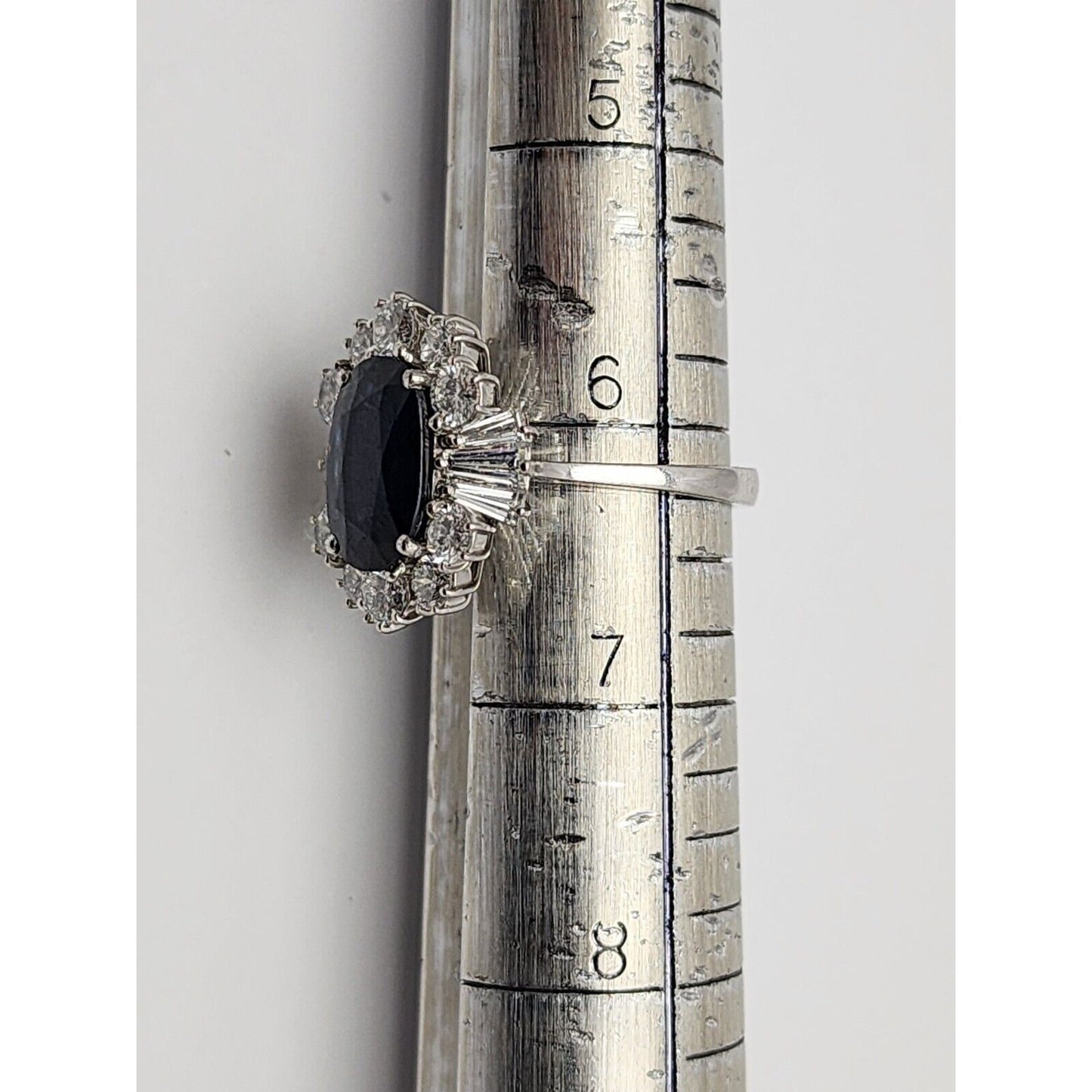 18K White Gold Sapphire & Diamond Ring